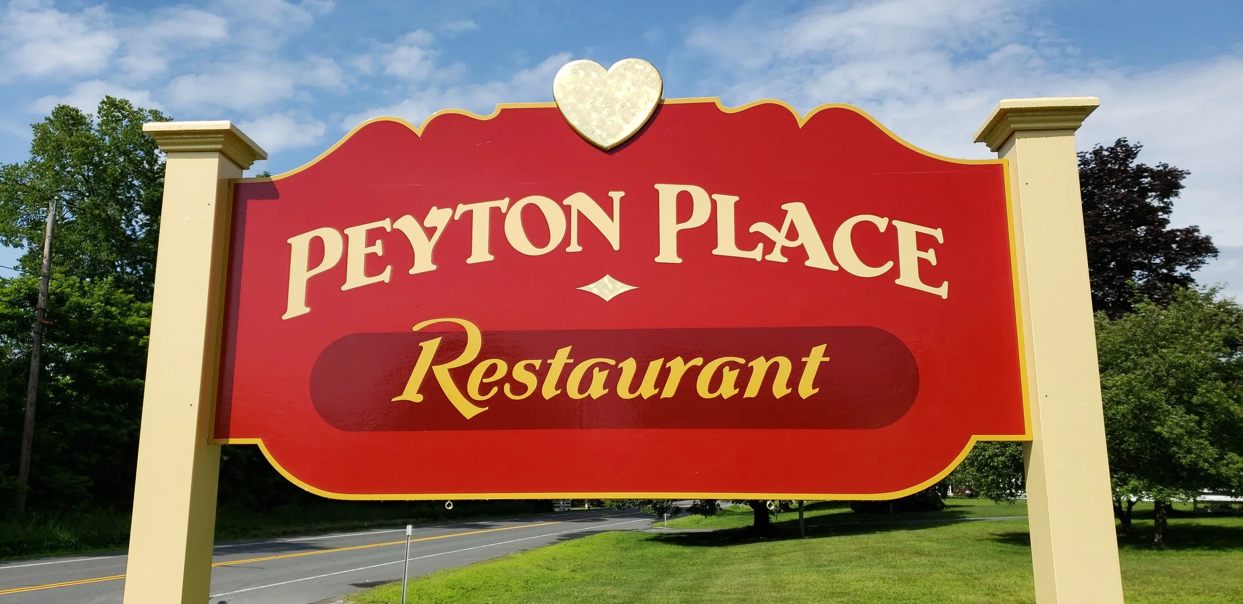 Peyton Place Restaurant, Orford New Hampshire, Upper Valley